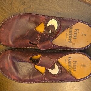 Finn Comfort Brown Leather Mules/Clogs-German